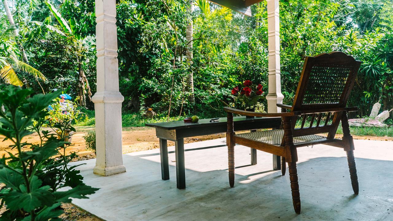 New Sam Tourist Inn Weligama Εξωτερικό φωτογραφία